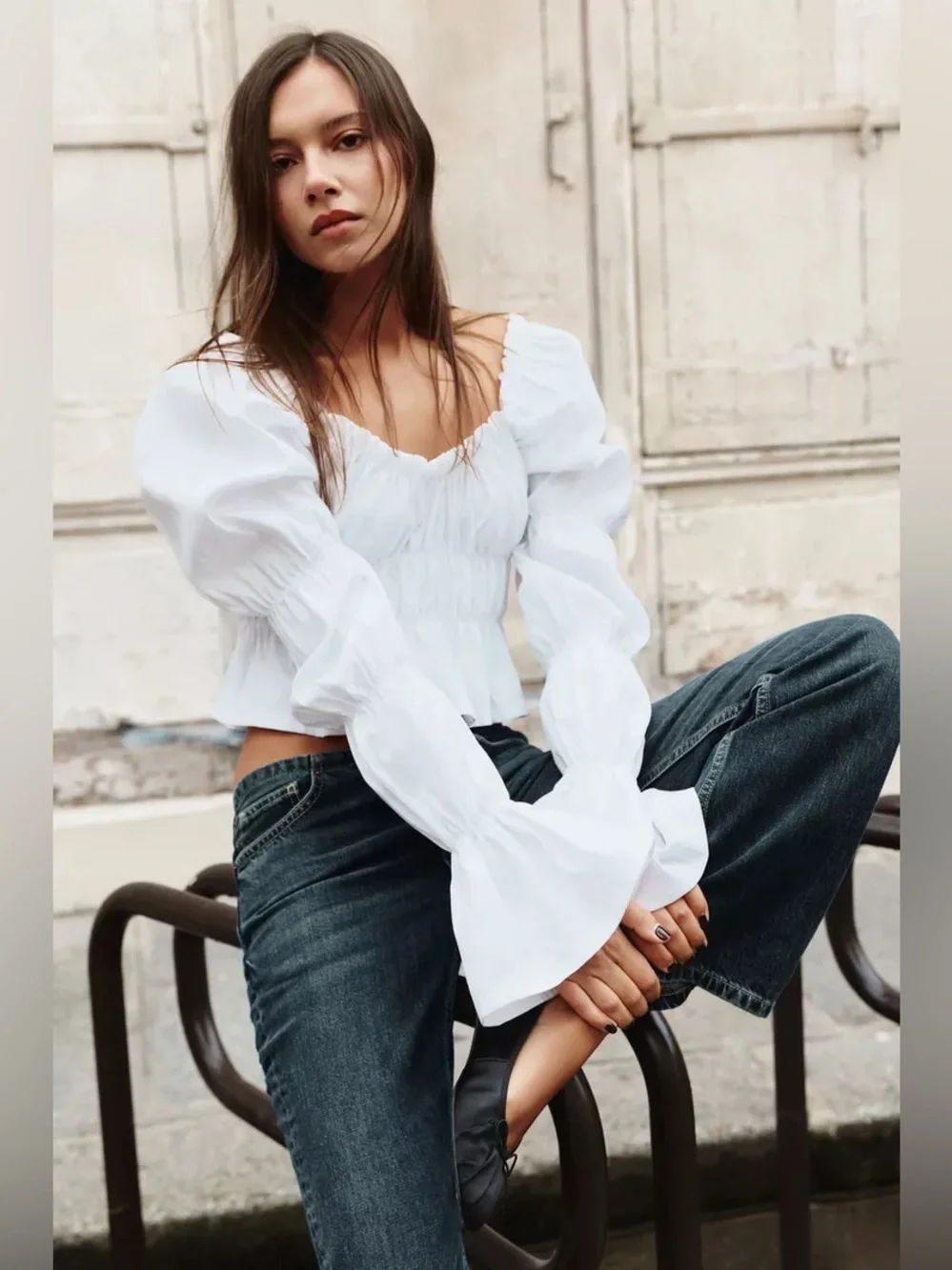 Zara White Smocked Puff-Sleeve Blouse. POP